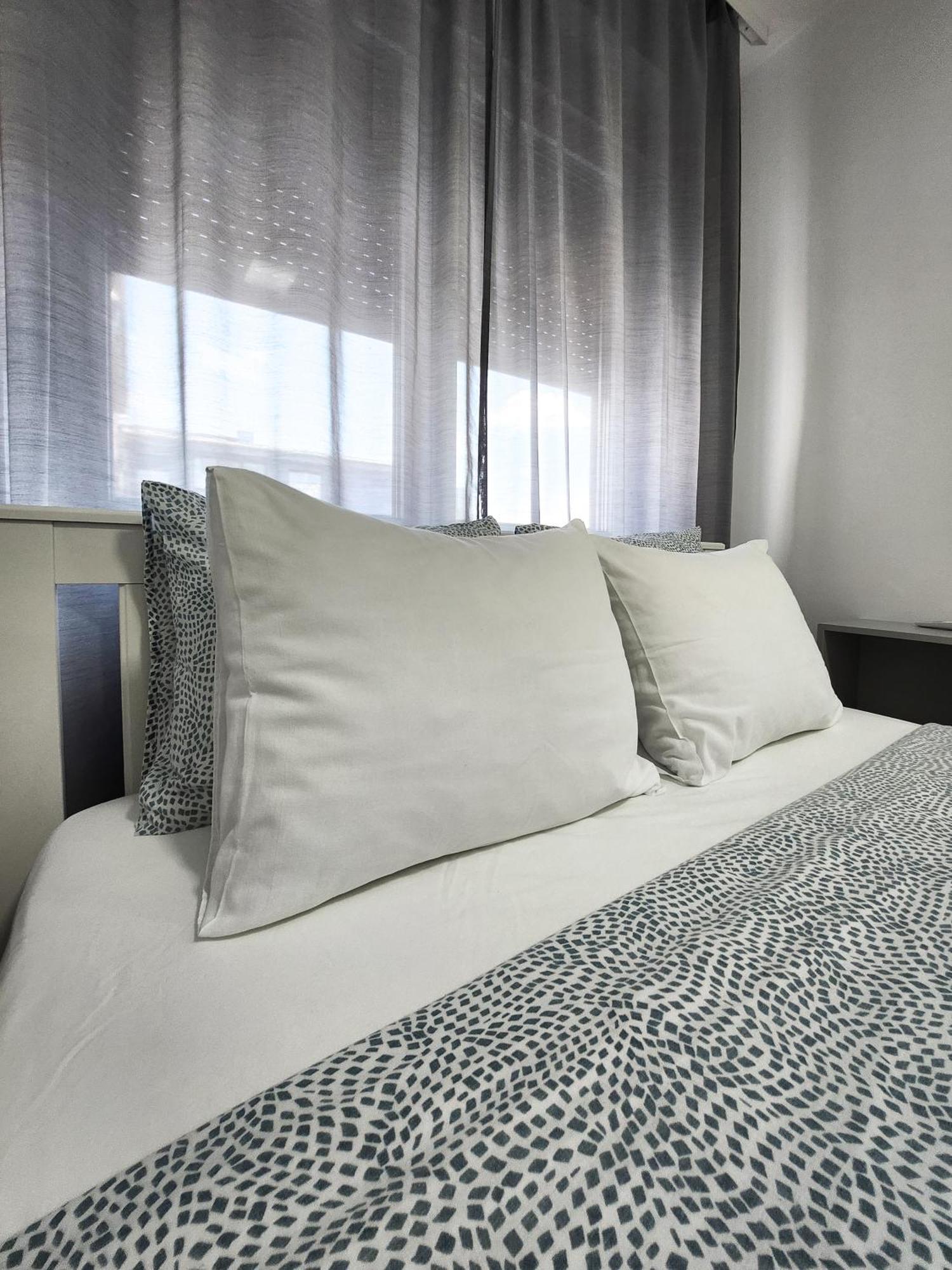 Oota Soko With Parking Garage Apartment Kragujevac Bilik gambar
