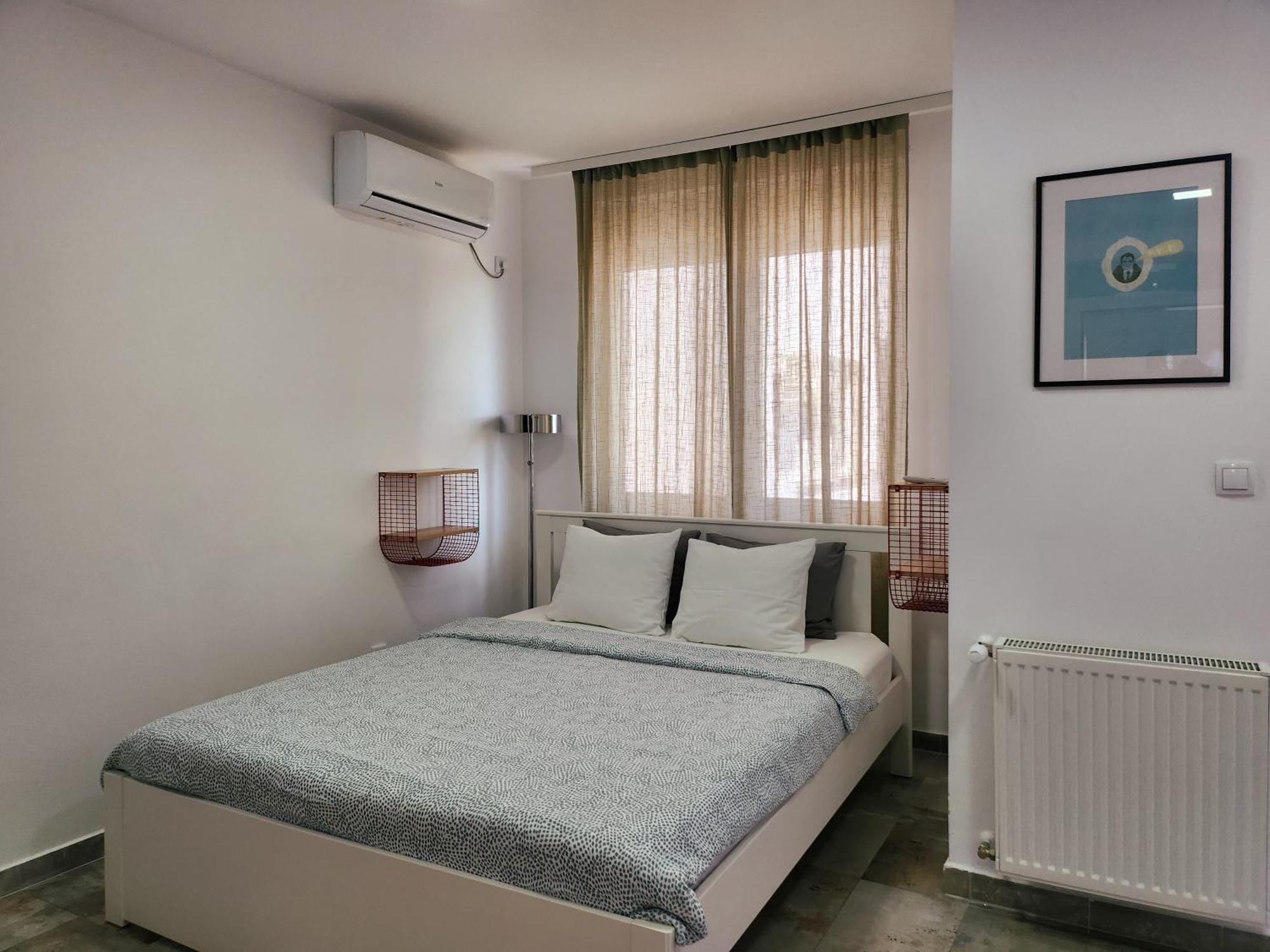 Oota Soko With Parking Garage Apartment Kragujevac Luaran gambar